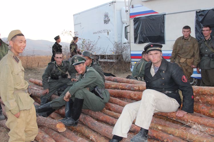 Крымские росгвардейцы снимаются в кино о войне