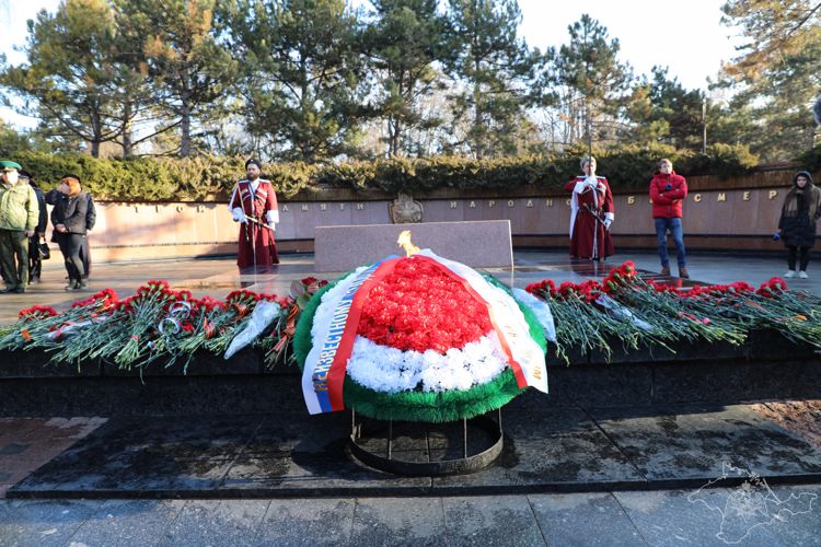 В республике Крым и г. Севастополе прошли торжественные мероприятия, посвященные празднованию Дня защитника Отечества