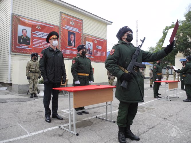В Крыму военнослужащие Росгвардии приведены к присяге