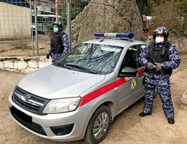 Нарядом вневедомственной охраны Росгвардии в Ялте задержан преступник, который более двух лет скрывался от правосудия