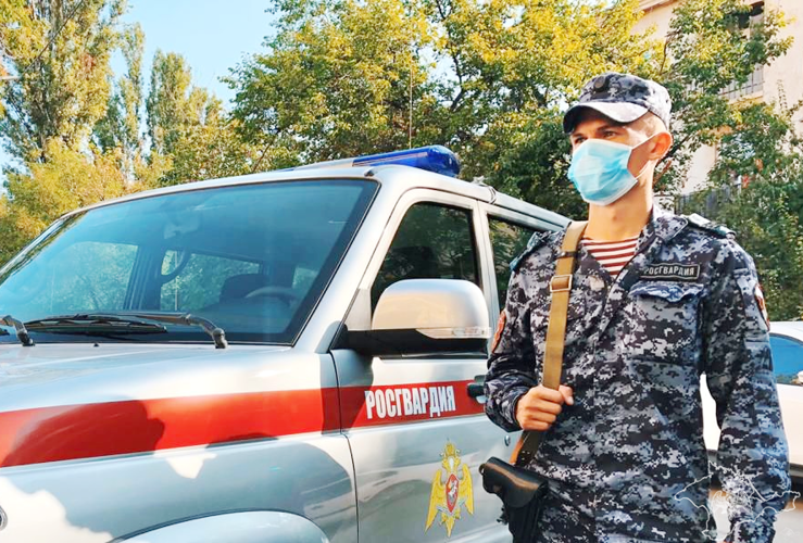 Росгвардейцы удержали жителя Севастополя от необдуманного поступка