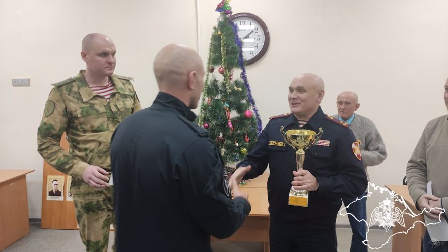 В Севастополе представители территориального органа Росгвардии оспорили лидерство в чемпионате по шахматам