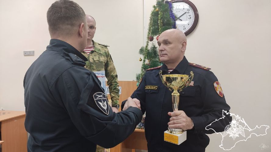 В Севастополе представители территориального органа Росгвардии оспорили лидерство в чемпионате по шахматам