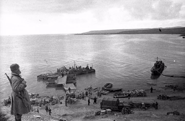 20 мая 1942 года завершилась Керченская десантная операция советских войск