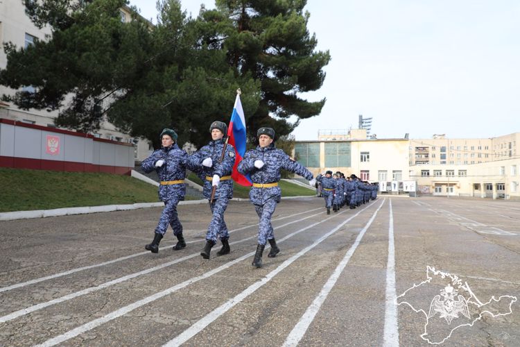 В Крыму военнослужащие Росгвардии приведены к присяге