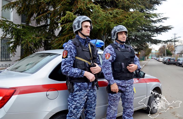 В Симферополе росгвардейцы задержали по горячим следам подозреваемого в нанесении телесных повреждений