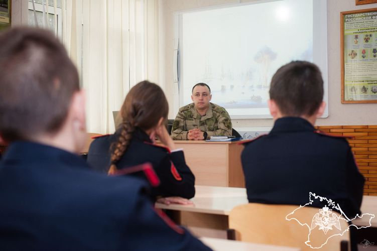 Учащиеся профильного класса Росгвардии в Севастополе приобщились к одной из славных страниц истории Отечества