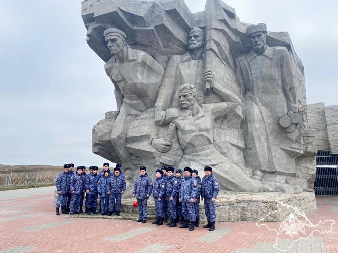 Крымские росгвардейцы приняли участие в мероприятиях, посвященных 80-й годовщине победы в Сталинградской битве