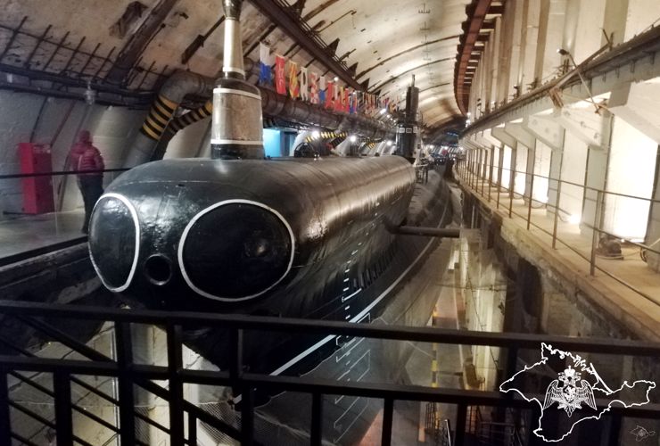  С уникальным Балаклавским музеем познакомились росгвардейцы из Севастополя