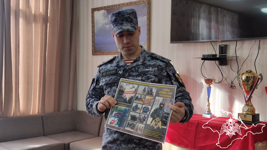 Встречу в формате профессионального ориентирования провели росгвардейцы в Севастопольском президентском кадетском училище