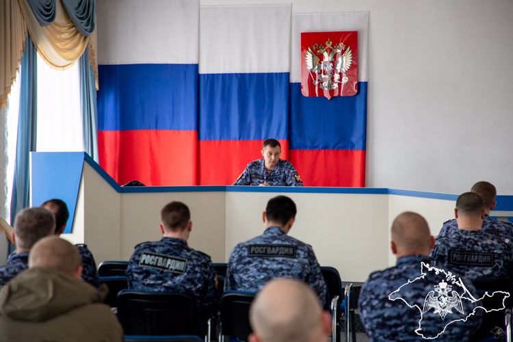 В Крыму с росгвардейцами прошли мероприятия по профилактике дорожно-транспортных происшествий