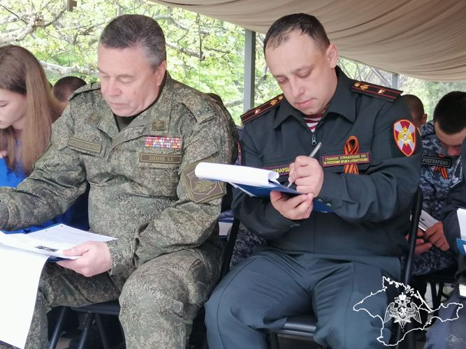 К Международной патриотической акции «Диктант Победы»  присоединились росгвардейцы Крыма и Севастополя
