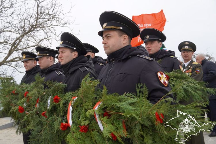 В Керчи росгвардейцы отметили 79-ю годовщину освобождения города-героя от немецко-фашистских захватчиков