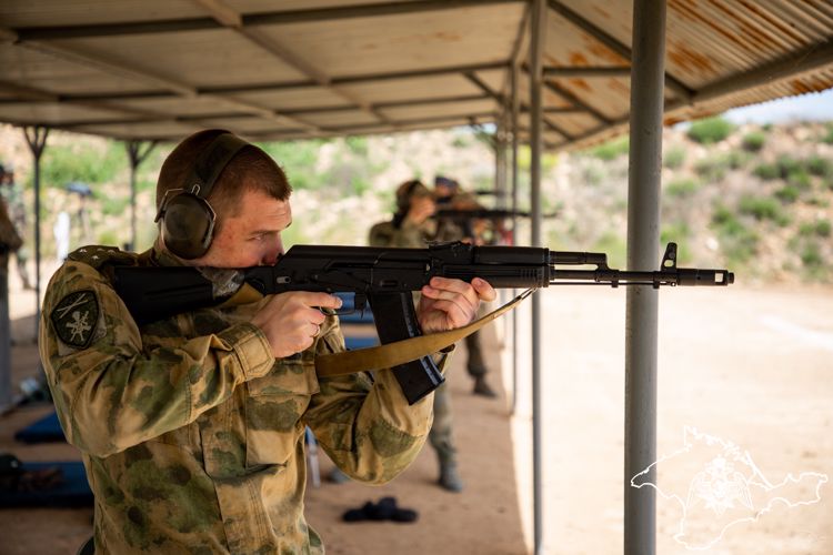 В Крыму состоялся чемпионат Главного управления Росгвардии по стрельбе из табельного оружия