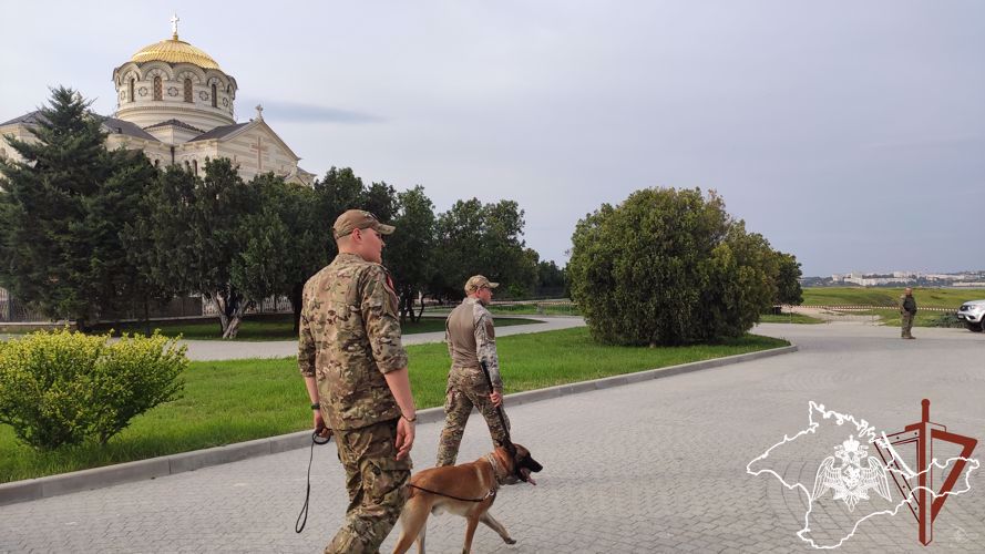  В Севастополе росгвардейцы обеспечили безопасность во время проведения Всероссийской акции «Ночь в музее - 2023»