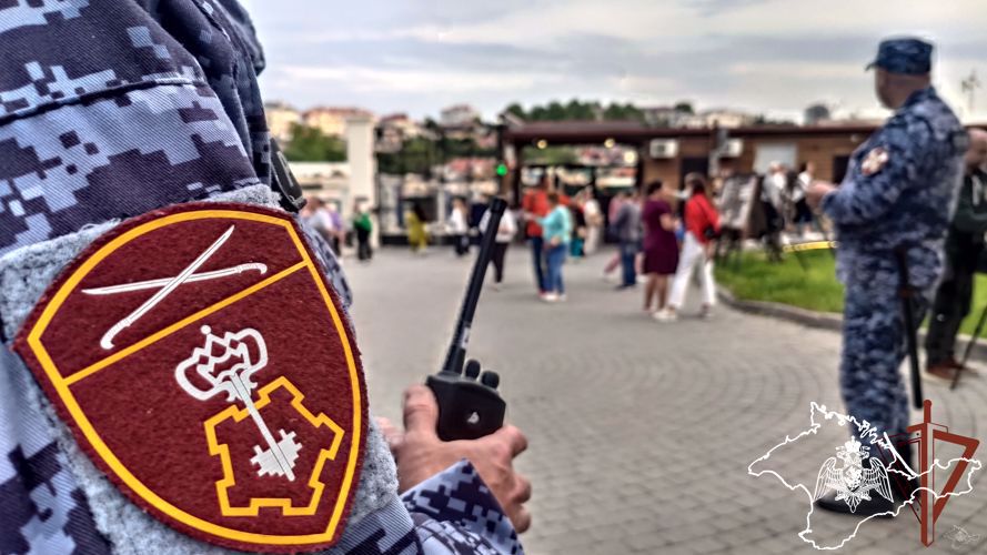 В Севастополе росгвардейцы обеспечили безопасность во время проведения Всероссийской акции «Ночь в музее - 2023»
