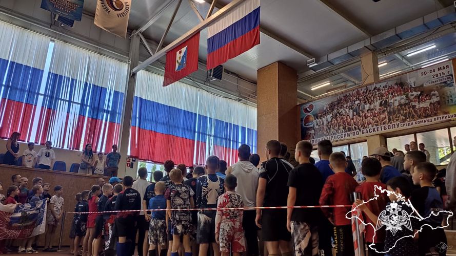 Представители Росгвардии в Севастополе приняли участие в спортивном мероприятии (видео)