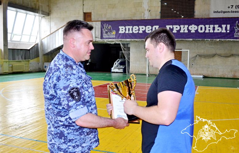 В Симферополе завершился турнир по мини-футболу среди региональных команд вневедомственной охраны Росгвардии