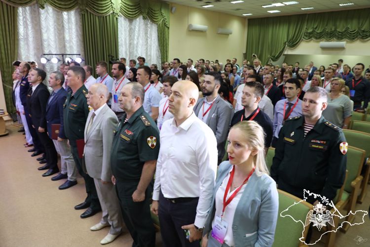 В Крыму состоялось торжественное открытие первого форума молодых специалистов силовых ведомств «Путь Победы. Zеркало»