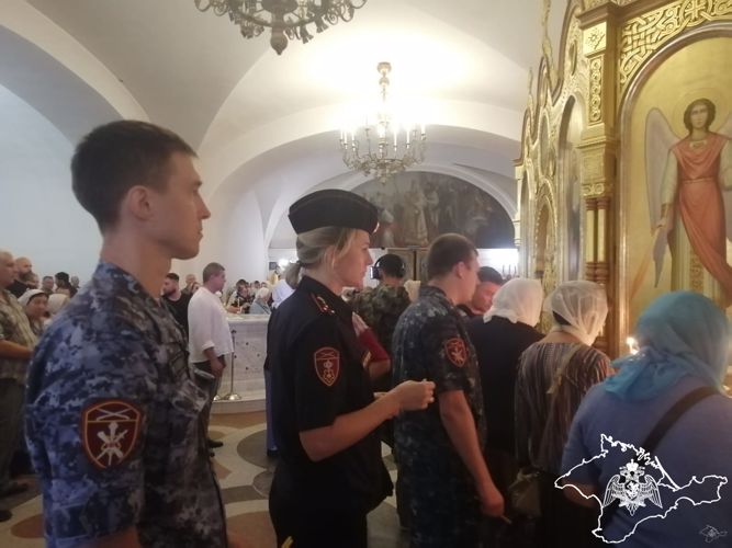 В День Крещения Руси росгвардейцы приняли участие в праздничных мероприятиях