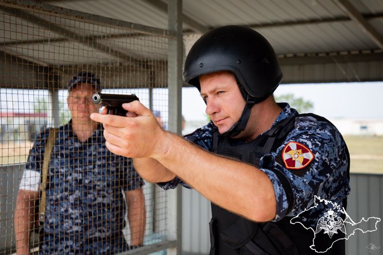 Сборы инструкторов региональных подразделений Росгвардии состоялись в Крыму