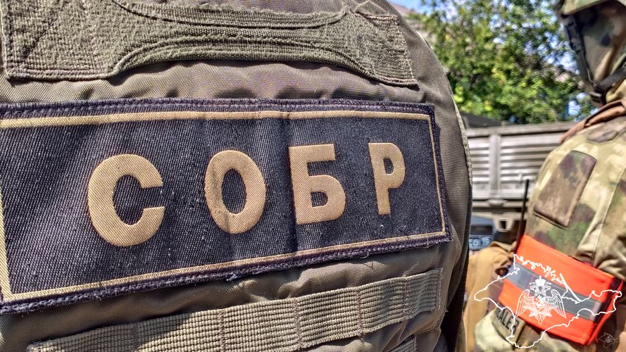 Сотрудники СОБР в Севастополе задержали вора-рецидивиста