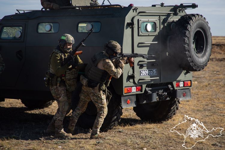Сборы командиров и начальников региональных подразделений Росгвардии состоялись в Крыму