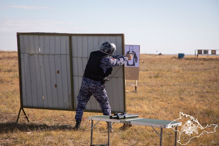 Сборы командиров и начальников региональных подразделений Росгвардии состоялись в Крыму