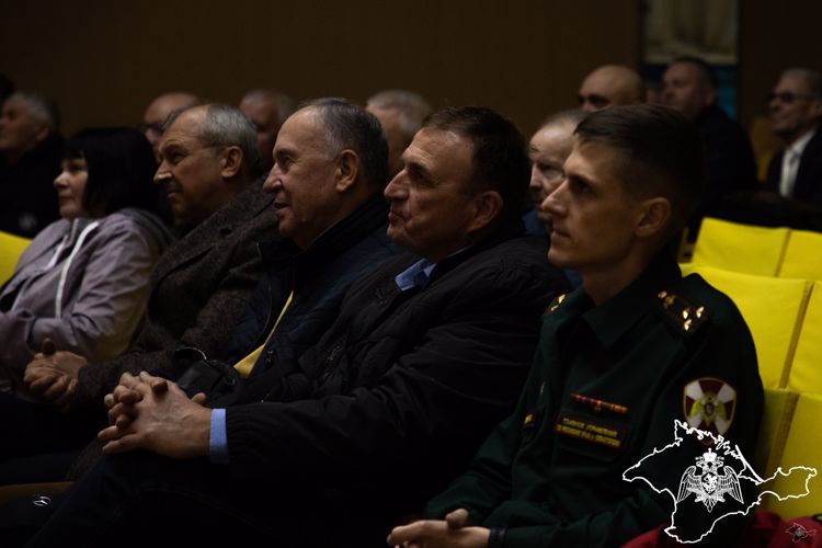 В Крыму прошли мероприятия, посвященные Дню ветеранов войск правопорядка