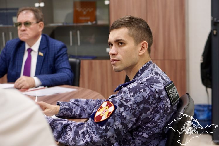 Арбитром детского патриотического конкурса стал росгвардеец в Крыму