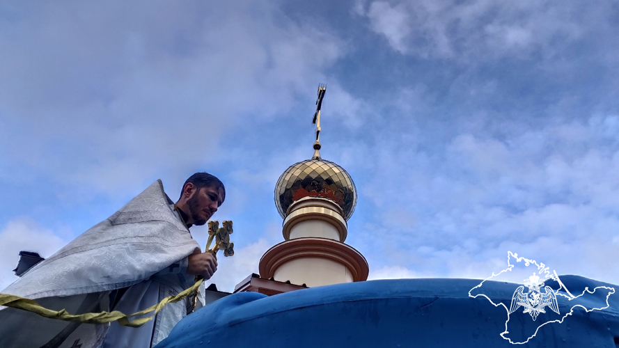 В Крыму и Севастополе росгвардейцы приняли участие в охране общественного порядка и обеспечении безопасности во время празднования Богоявления