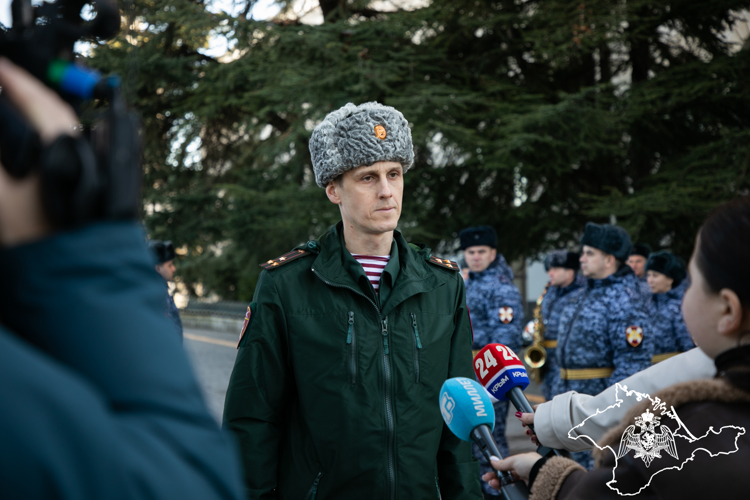 Музыканты Росгвардии из Симферополя и Севастополя присоединились к акции «Прощание славянки – марш, объединивший народы» (видео)