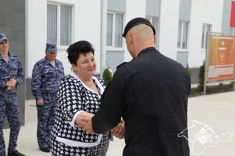 В Керчи сотрудники ОМОН отметили годовщину со дня образования спецподразделения