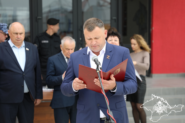 В Керчи сотрудники ОМОН отметили годовщину со дня образования спецподразделения