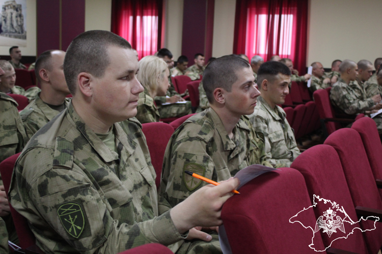 Росгвардейцы Крыма и Севастополя присоединились к Международной патриотической акции «Диктант Победы»