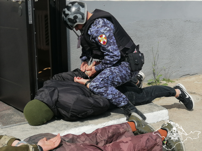 Тренировку с центром медицины катастроф провели росгвардейцы в Севастополе