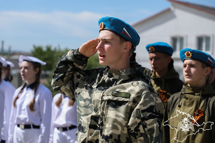 Росгвардейцы в Крыму приняли участие в судействе регионального этапа всероссийской игры «Зарница 2.0»
