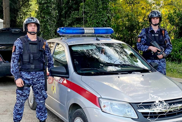 Росгвардейцы задержали подозреваемого в причинении вреда здоровью в Алуште
