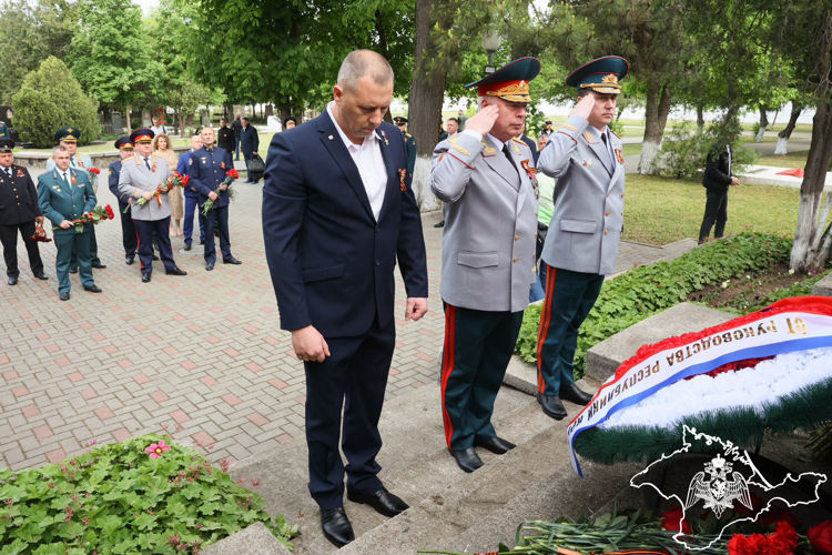 В Крыму и Севастополе прошли торжественные мероприятия, посвященные 79-й годовщине победы в Великой Отечественной войне