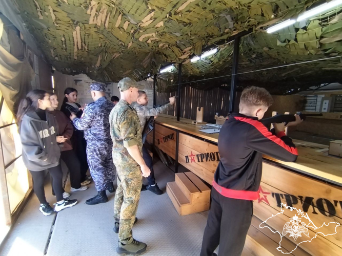 Команда подшефного Росгвардии класса стала победителем военно-спортивной игры в Севастополе