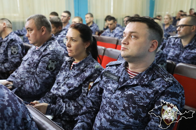 В Росгвардии Крыма состоялось информирование, посвященное 255-летию со дня рождения генерала Евграфа Комаровского