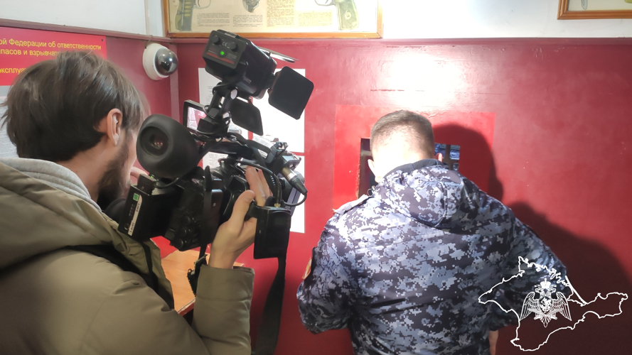Журналистам ГТРК «Севастополь» рассказали о служебных буднях сотрудников вневедомственной охраны Росгвардии