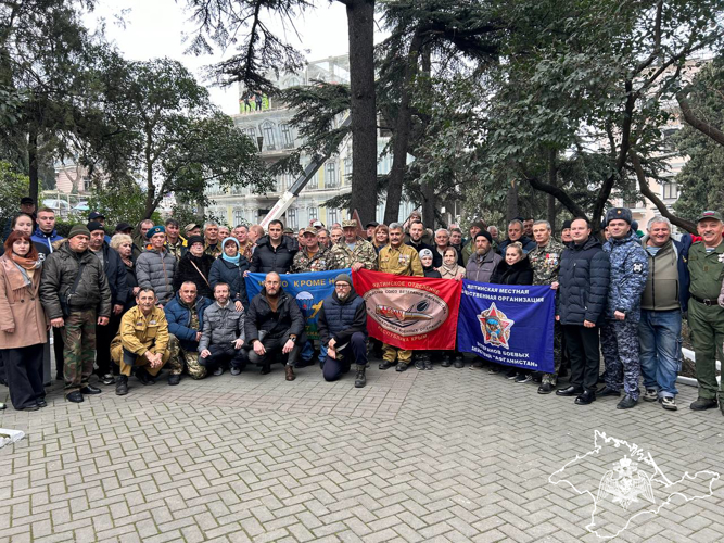 В Ялте росгвардейцы почтили память погибших воинов-интернационалистов