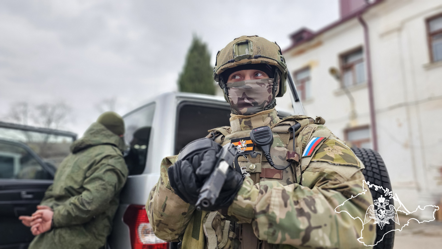 В Севастополе спецназ Росгвардии задержал мужчину за дискредитацию Вооружённых Сил Российской Федерации