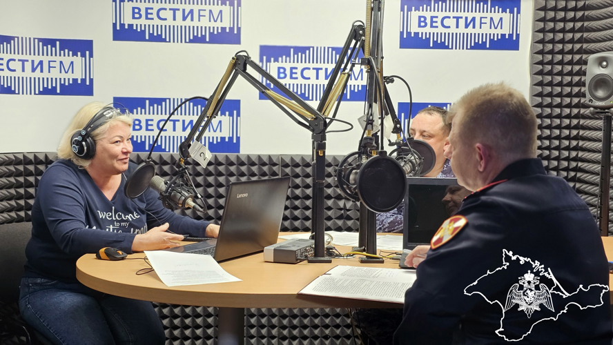 Росгвардейцы выступили на радио