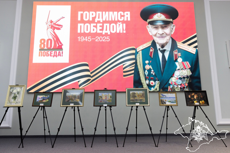 Росгвардейцы приняли участие в открытии выставки картин подшефного ветерана Великой Отечественной войны