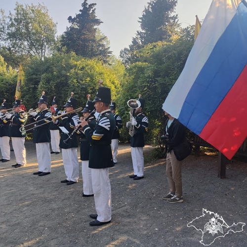В Севастополе военнослужащие Росгвардии приняли участие в музыкально-историческом проекте