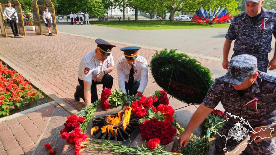 В Крыму и Севастополе росгвардейцы приняли участие в мероприятиях ко Дню России