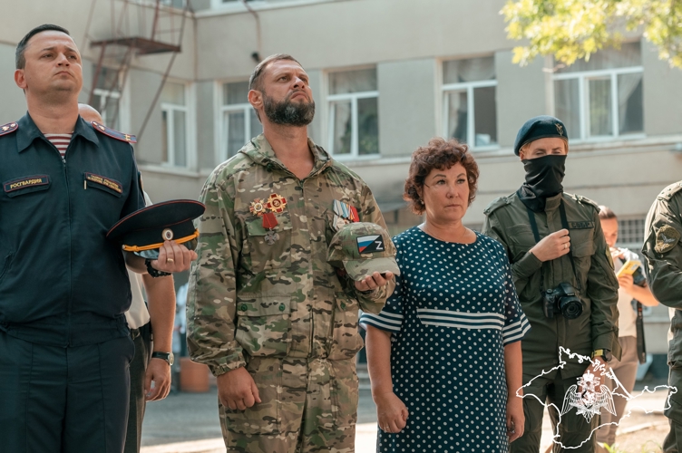 В Крыму и Севастополе Росгвардейцы приняли участие в мероприятиях ко Дню солидарности в борьбе с терроризмом