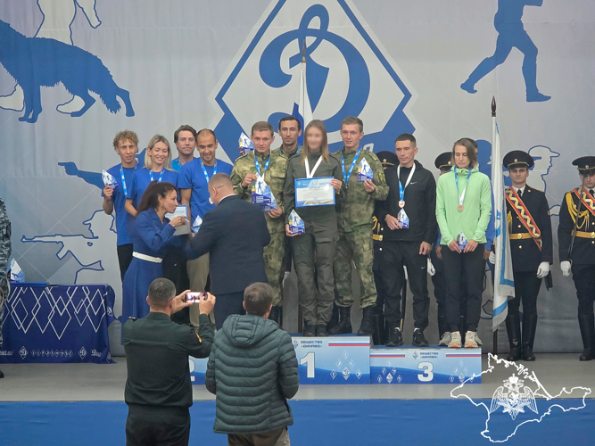 Спортсменка Росгвардии из Крыма одержала победу на межведомственном чемпионате по служебному двоеборью
